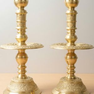 Đôi Chân Nến Bằng Đồng