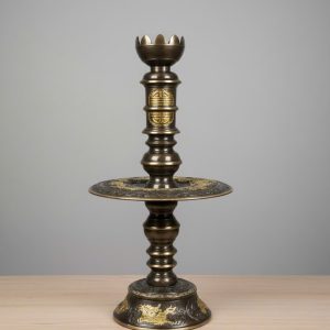 Chân Nến Bằng Đồng Họa Văn Long Phụng